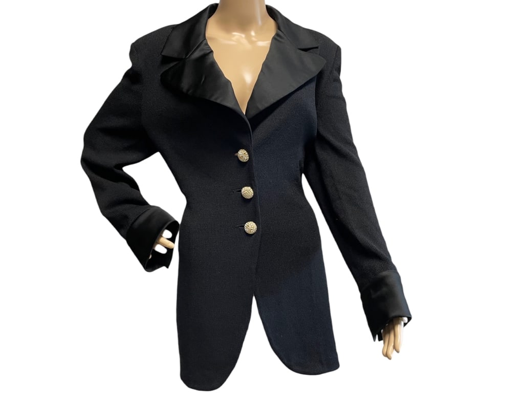 ST. JOHN EVENING KNIT TUXEDO JACKET (1 of 3)