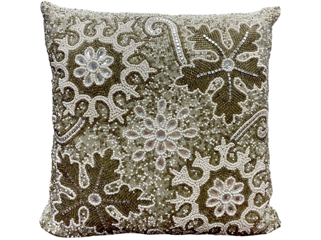 NEEDLEPOINT SNOWFLAKE THROW PILLOW 13": -NEEDLEPOINT SNOWFLAKE THROW PILLOW-SIZE: 13" X 13" -HOLLIDAY DECOR HOME DECOR -VERY GOOD CONDITION -JR 09/28