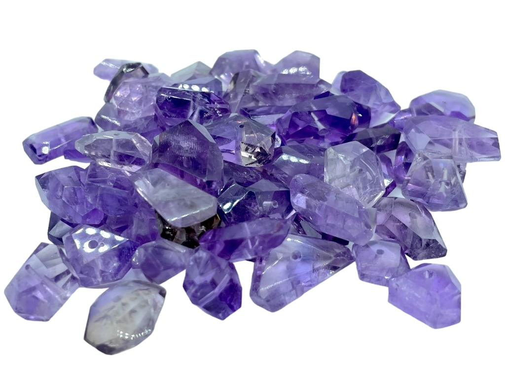 68 FACETED IRREGULAR AA AMETHYST GEMSTONE BEADS (1 of 2)