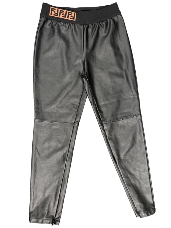 FENDI WOMENS JOGGING PANTS SZ: SMALL: -FENDI WOMENS JOGGING PANTS SZ: SMALL -SZ: SMALL -JR BTQ RAC 09/27