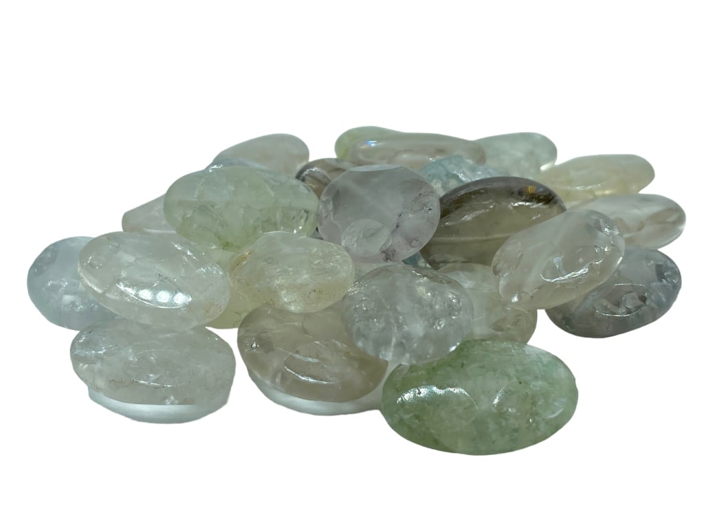 CRACKED QUARTZ OVAL GEMSTONE BEADS: -CRACKED QUARTZ OVAL GEMSTONE BEADS -SIZE: 20 X 25MM-GREAT FOR DIY JEWELRY & ARTS CRAFTS-JR BTQ SLF 09/0