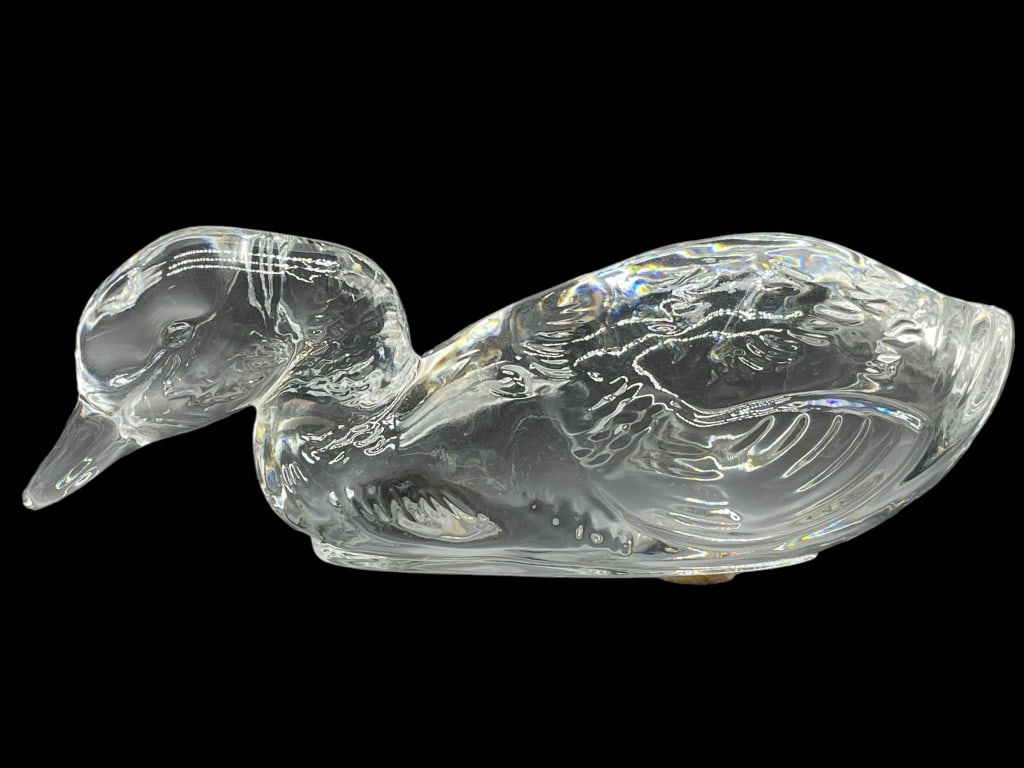 VINTAGE BACCARAT CLEAR CRYSTAL DUCK: -VINTAGE BACCARAT CLEAR CRYSTAL DUCK -VERY GOOD PRE-OWNED CONDITION5"-B1