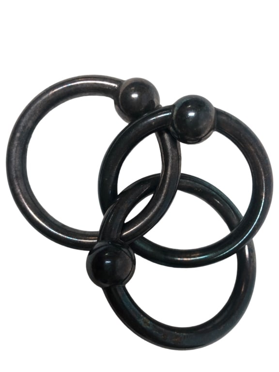 VINTAGE BABY RATTLE: -VINTAGE BABY RATTLE -GOOD PRE-OWNED CONDITION-AG92923 SR