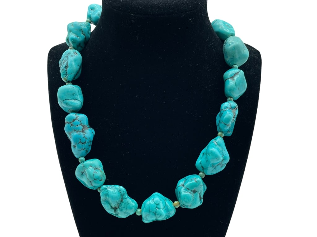 CHUNKY TURQUOISE NUGGET STATEMENT NECKLACE 18" (1 of 3)
