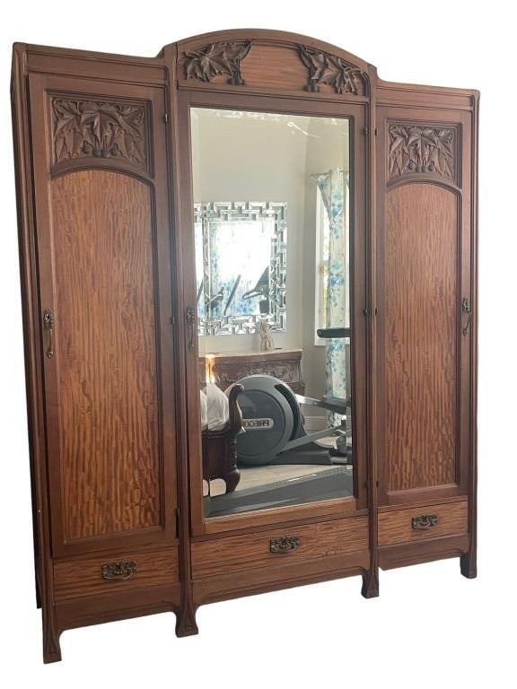 19TH CENTURY FRENCH FARMHOUSE ART NOVEAU WARDROBE (1 of 6)