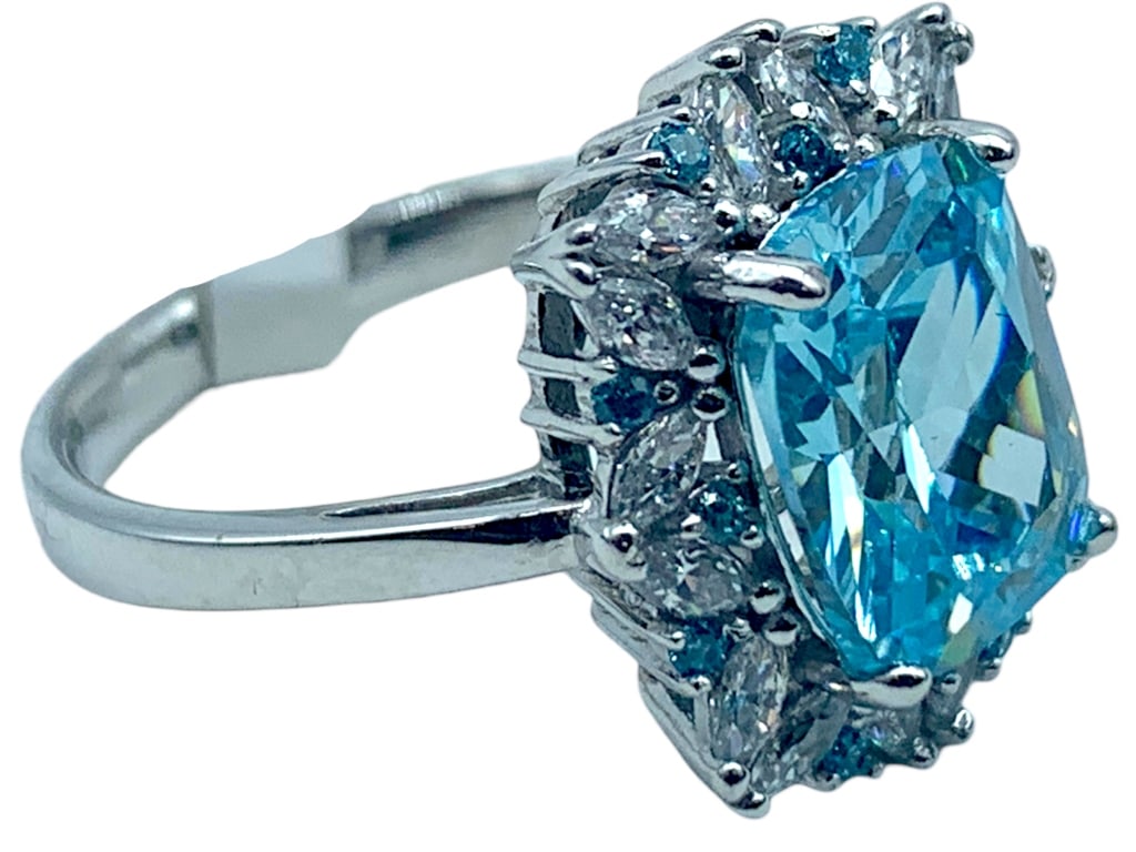 STERLING SILVER STATEMENT RING SZ: 6 (1 of 4)