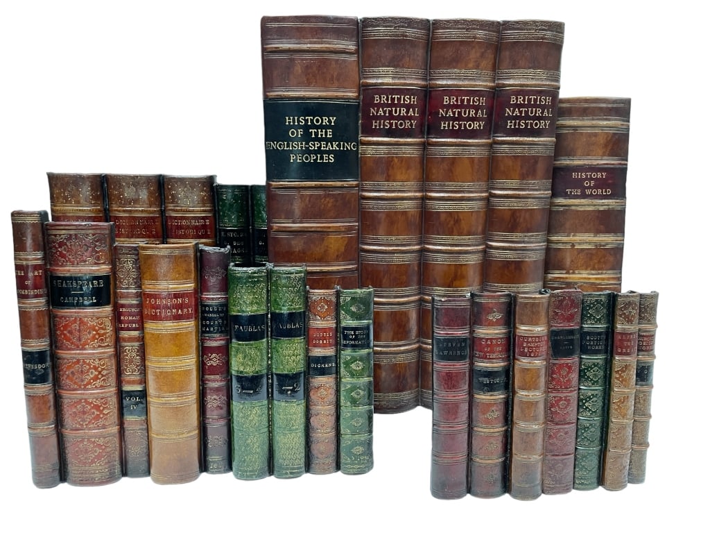 LOT OF ASSORTED FAUX BOOK BOOKENDS 16": LOT OF ASSORTED FAUX BOOK BOOKENDS-16" TO BIGGEST-GOOD PRE OWNED CONDITION, MODIFIED CONDITION-DP101323STORE Bidders may pick up their items from the auction-house or have their items shipped.Appointm