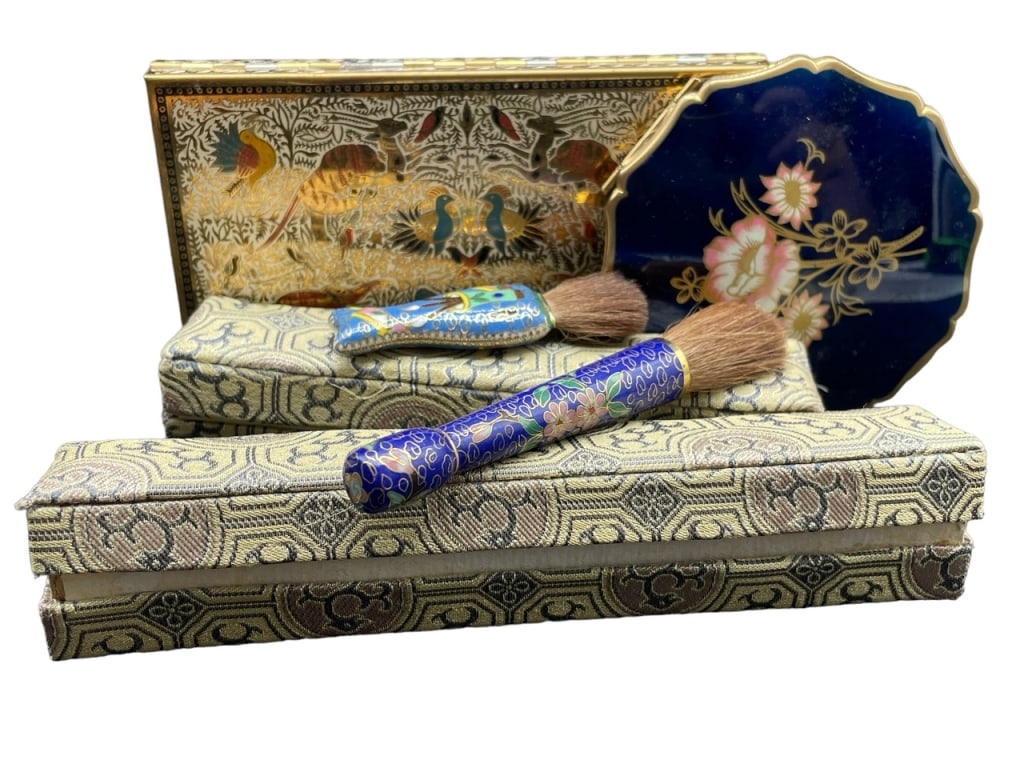 4 VINTAGE  CHINESE CLOISSONE MAKE UP TOOLS (1 of 2)