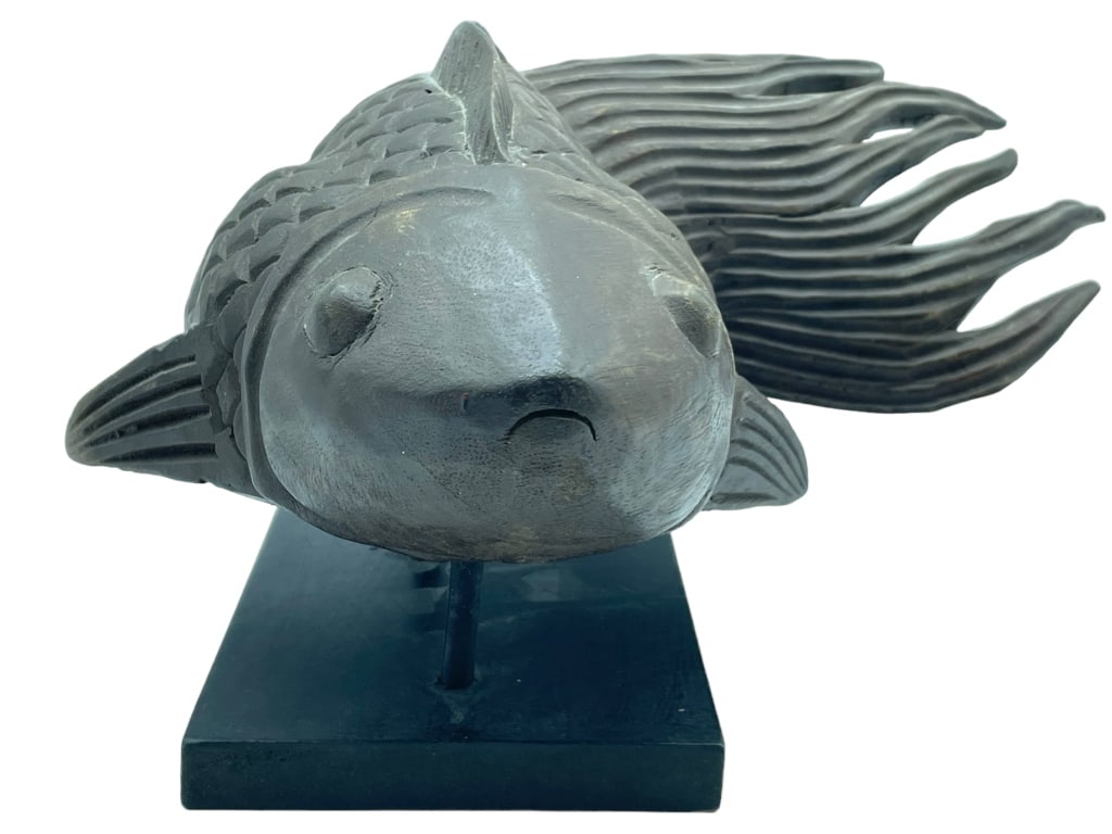 LARGE MOUNTED WOODEN KOI SCULPTURE 17" (1 of 6)