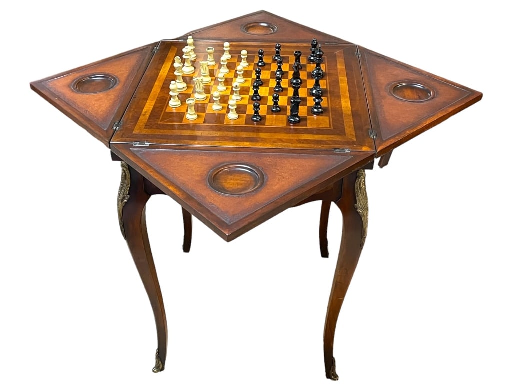 VINTAGE MAITLAND SMITH STYLE WOOD GAME TABLE 21" (1 of 17)