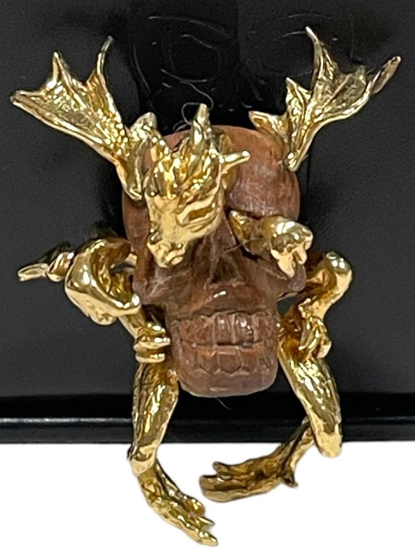 NEW! BERNARD DE LETTREZ DRAGON SKULL RING W BOX: NEW! BERNARD DE LETTREZ DRAGON SKULL RING W BOX-NEW IN BOX-DP11223STORE Bidders may pick up their items from the auction-house or have their items shipped. Appointments are required for local pickups.