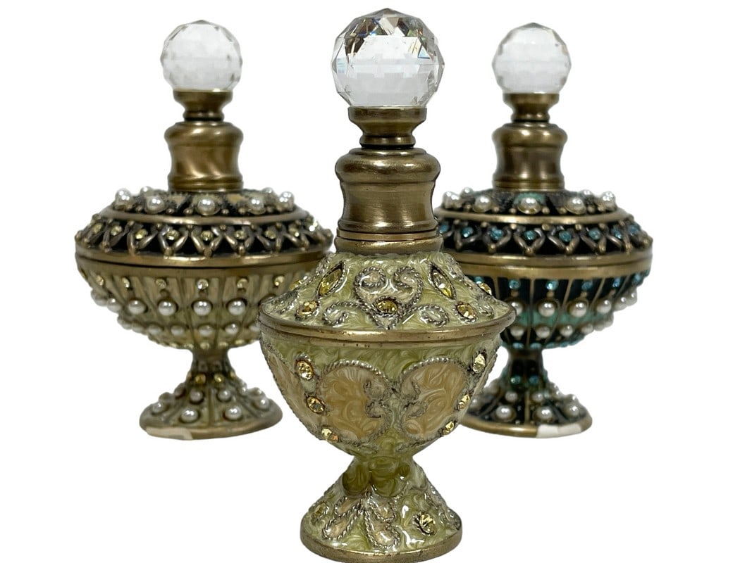 (3) TWO'S COMPANY FLORAL JEWELED PERFUME DECANTERS: NEW ! SET OF 3 TWO'S COMPANY DECO STYLE FLORAL JEWELED ENAMEL PERFUME DECANTERS WITH CRYSTAL TOPS $38.00 MSRP-3.5" APPROX EACH-NEW UNUSED CONDITION-DP11223WINDOW