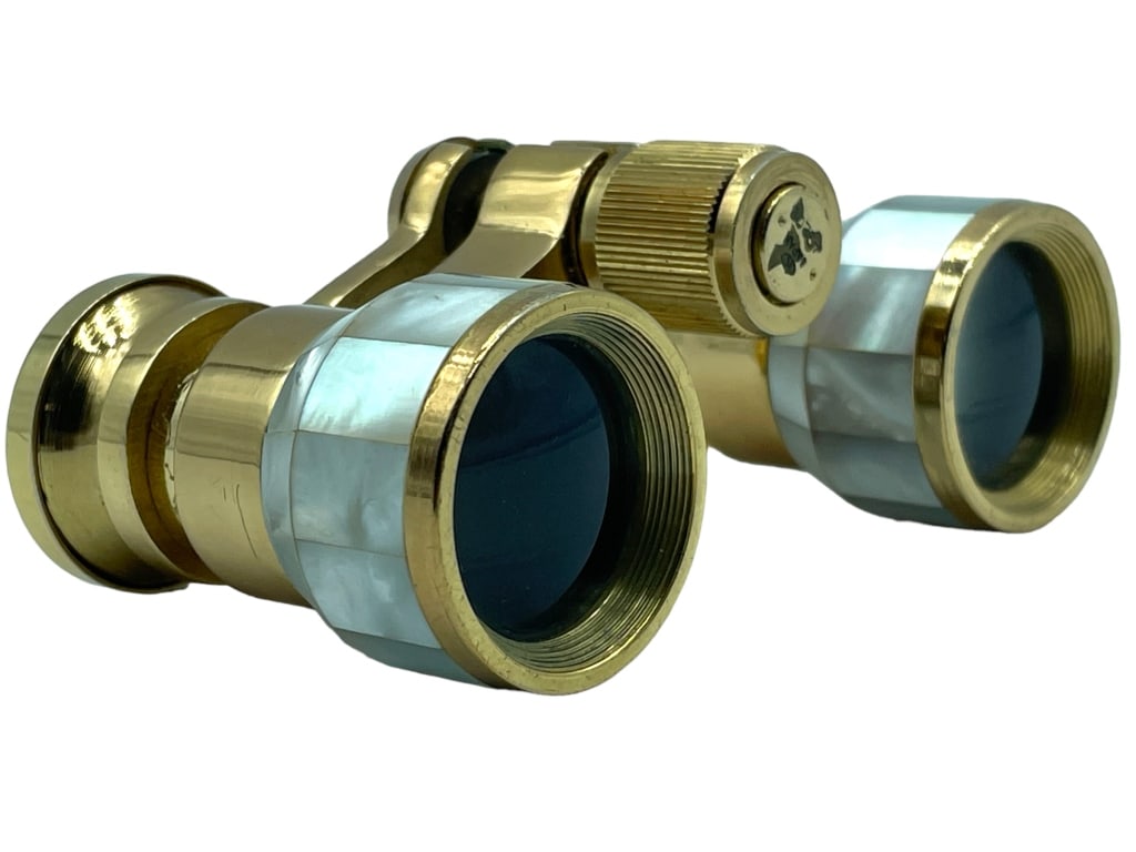 VTG CONSTELLATION MOTHER OF PEARL OPERA GLASSES (1 of 9)