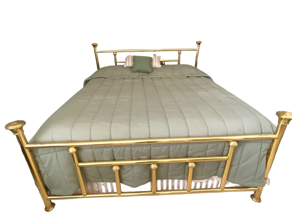 VINTAGE KING SIZE BRASS BED 78" (1 of 11)