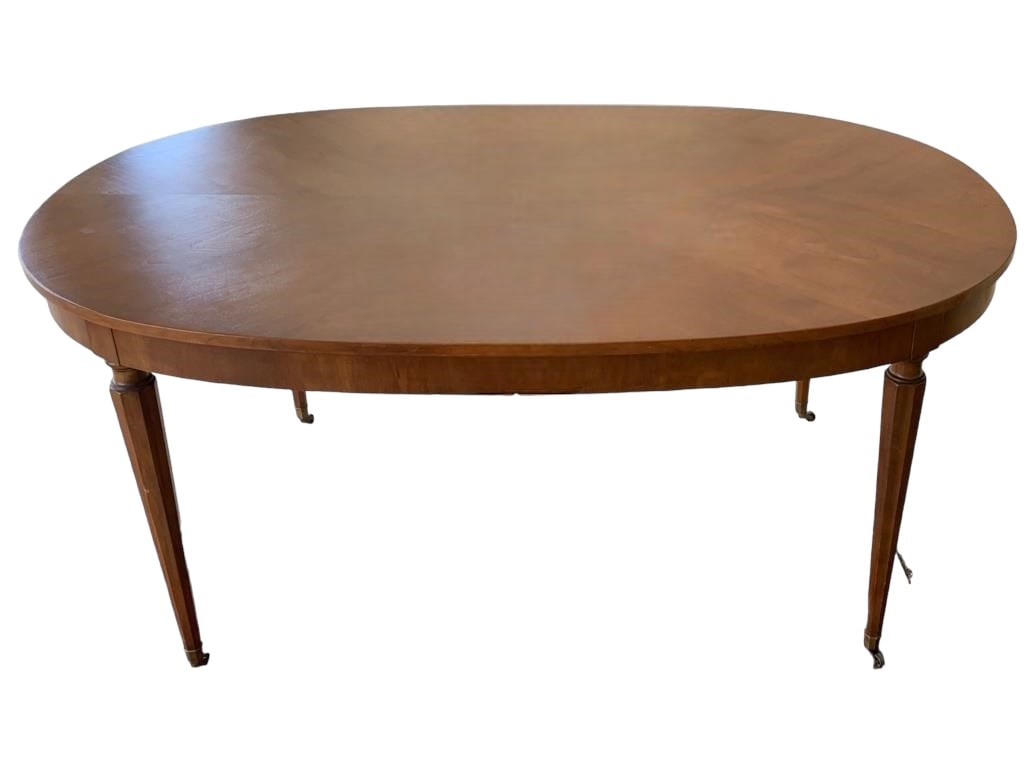 LARGE OVAL EXTENDABLE TABLE 29" (1 of 6)