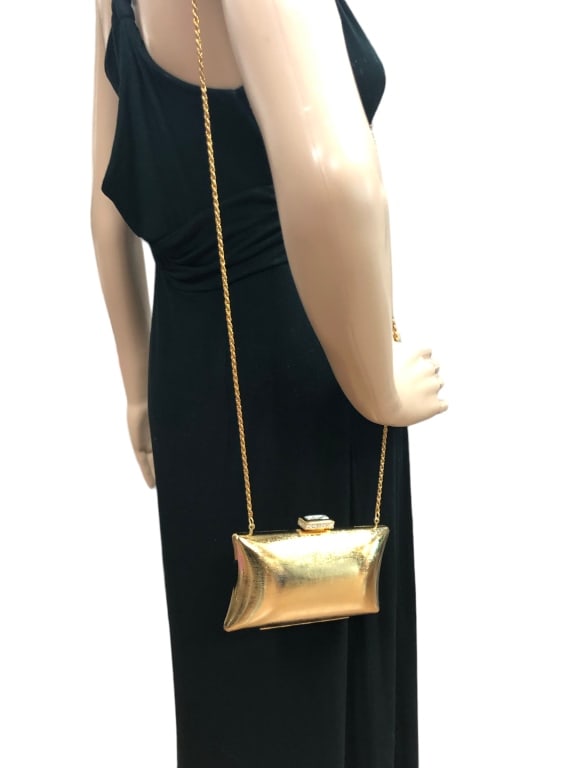 NWT LA REGALE GOLD PURSE $90 (1 of 6)