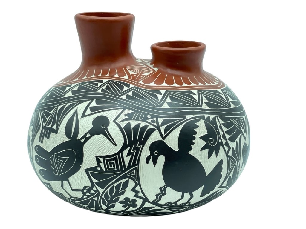 LAGUNA NEW MEXICO CLAY POTTERY VASE VESSEL (1 of 4)