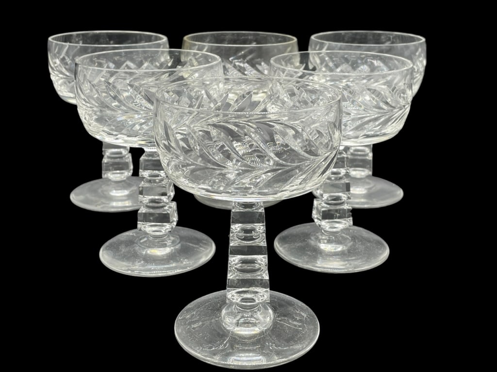 6 ROCK SHARP WREATH CRYSTAL SORBET GLASSES 5": SET OF 6 ROCK SHARP WREATH CRYSTAL STEMMED SORBET GLASSES 1 OF 2 -5" APPROX-GOOD PRE OWNED CONDITION