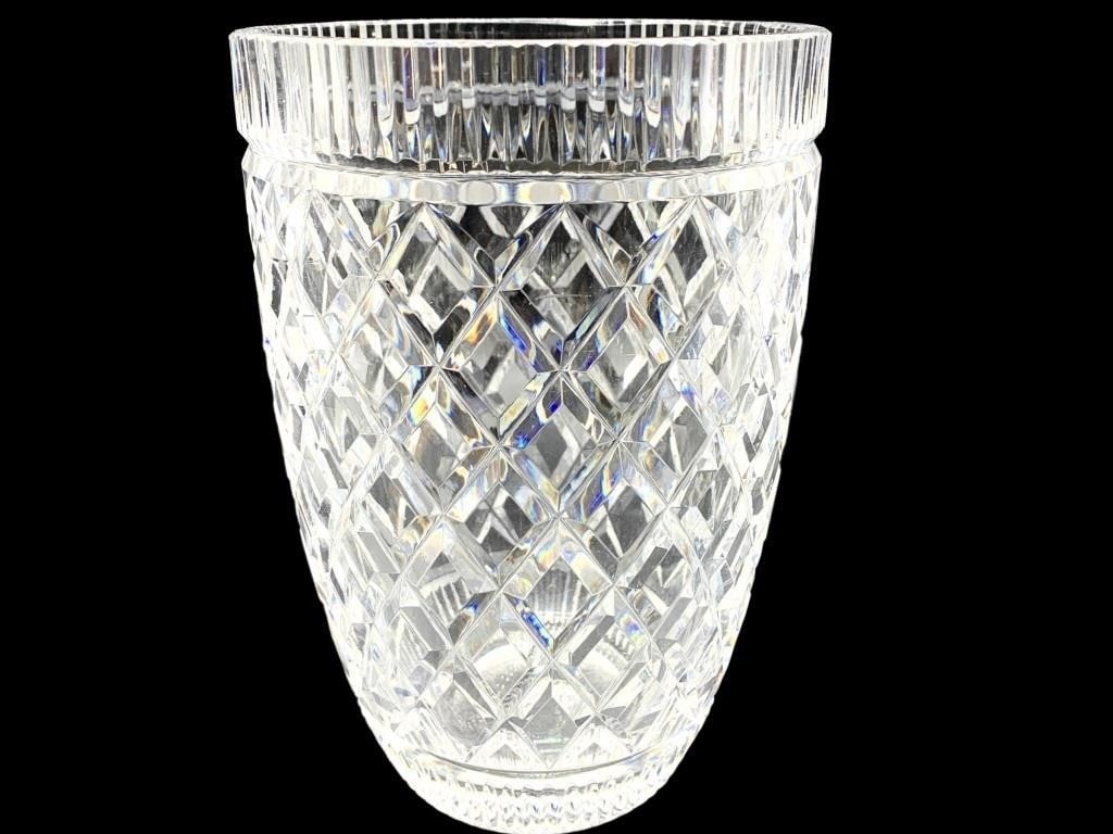 1980'S WATERFORD CRYSTAL GOTHIC DIAMOND CUT VASE (1 of 6)