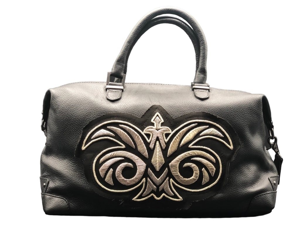 NEW MASHA KEJA PARIS CITY DUFFLE BAG $1425: - NEW MASHA KEJA PARIS CITY DUFFLE BAG $1425- COMES WITH TAGS AND DUST BAG- NATURALLY GRAINED CALF LEATHER- HANDMADE SILVER CANNETILLE EMBROIDERY- GF 11/1/23
