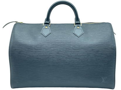 LOUIS VUITTON SPEEDY HANDBAG SIZE 35: LOUIS VUITTON SPEEDY HANDBAG SIZE 35- BLACK CALF LEATHER- EPI BLACK LEATHER WITH GOLDEN BRASS HARDWARE- 37*24*19CM -SP0916 (JAN 1996) -REFERENCE NUMBER 452 CATEGORY B CONDITION RATING -AA- DV9- AAW363