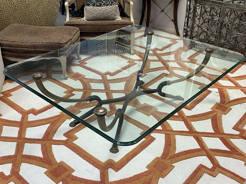 MAITLAND SMITH STYLE CLAWFOOT COFFEE TABLE 60" (1 of 7)