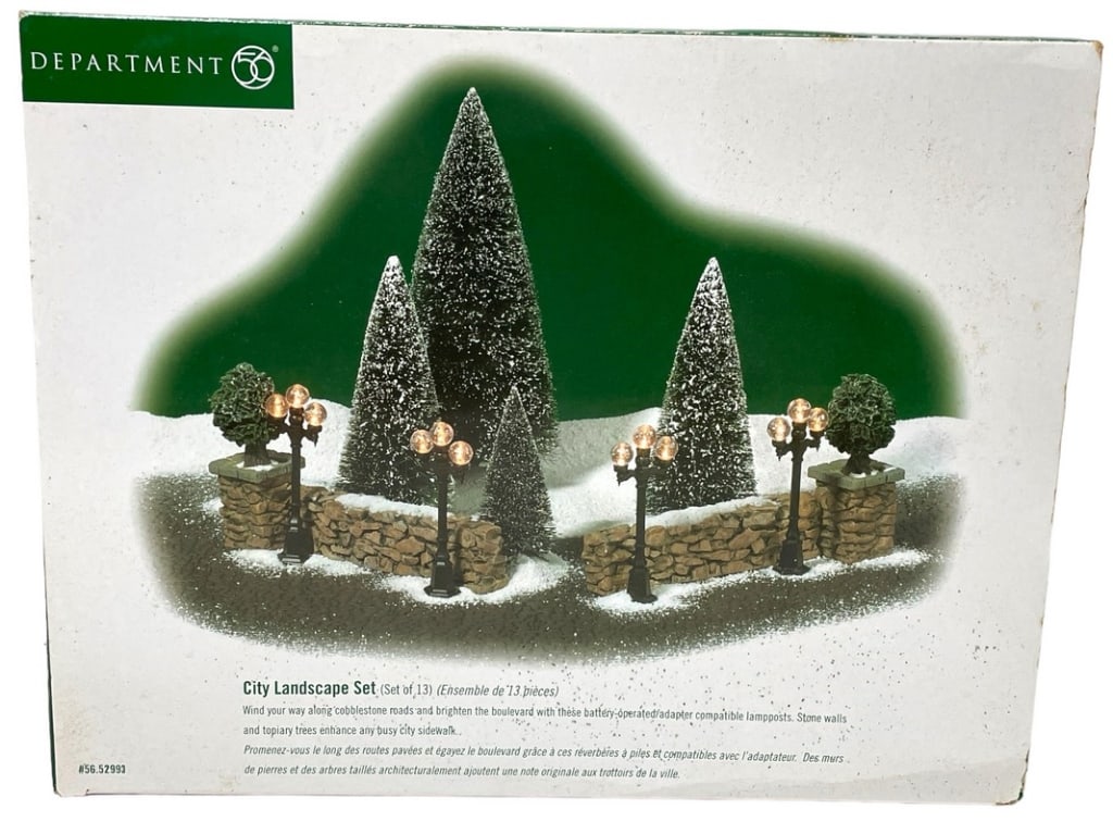 DEPARTMENT 56 VILLAGE CHRISTMAS FIGURINE (1 of 2)