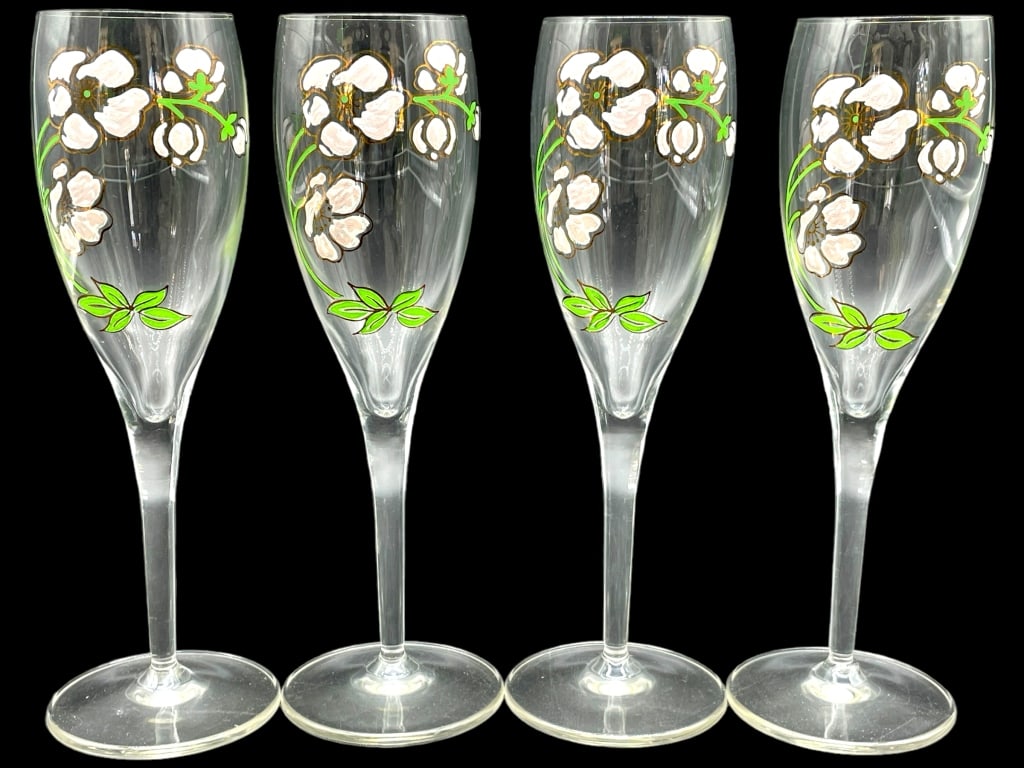PERRIER JOUET HAND PAINTED CHAMPAGNE FLUTES 7.5" (1 of 5)
