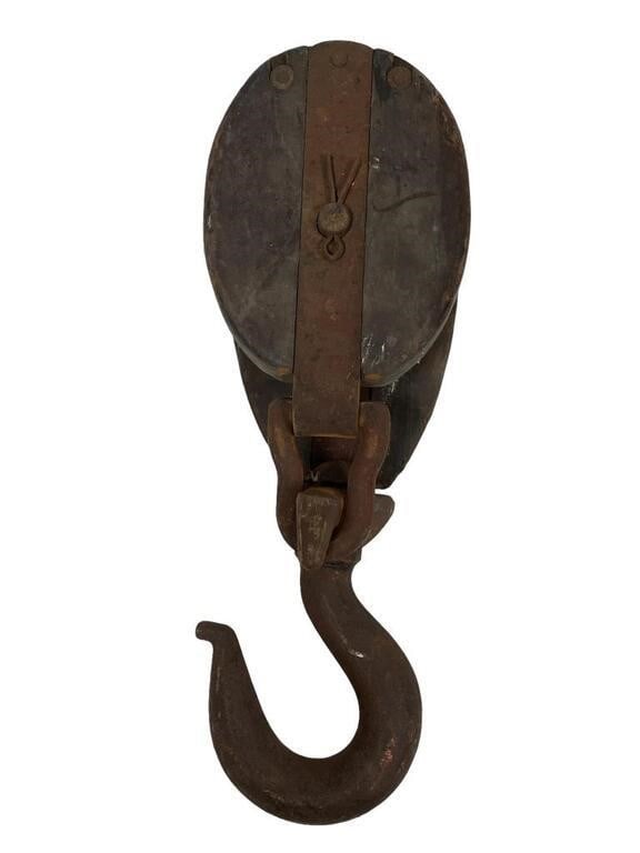 ANTIQUE MARITIME STEEL HOOK AND PULLEY 18" (1 of 4)