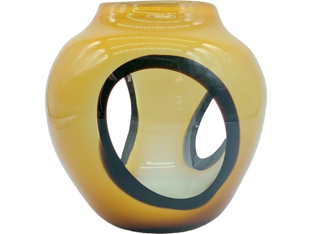 VTG DREAMLIGHT MEITERANA GERMAN GLASS CANDLE VASE: -VTG DREAMLIGHT MEITERANA GERMAN GLASS CANDLE VASE -Vintage 1980s Dreamlight Mediterana German Glass Candle Vase / Amber Glass Tealight Holder / 80s Retro Home Decor / Mid Century Style-SIZE: 8.5" X 8
