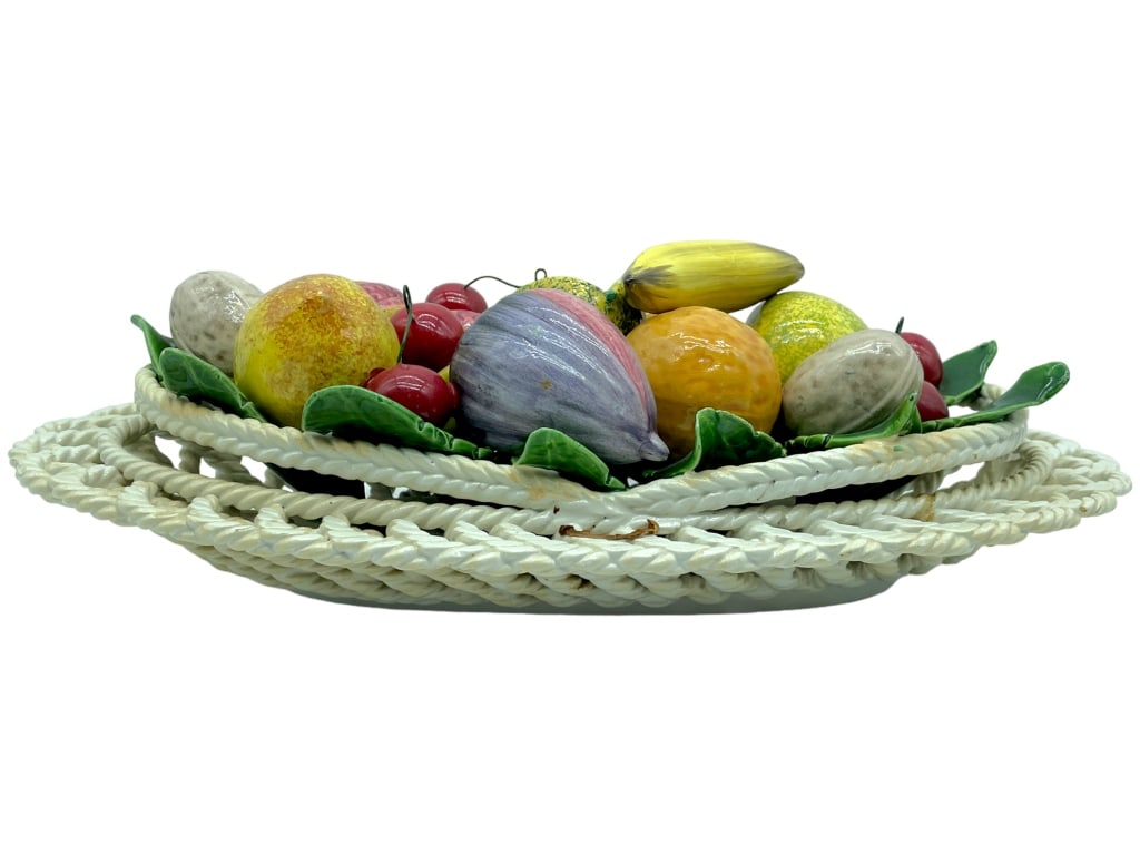 CAPODIMONTE STYLE CERAMIC FRUIT BOWL (1 of 3)