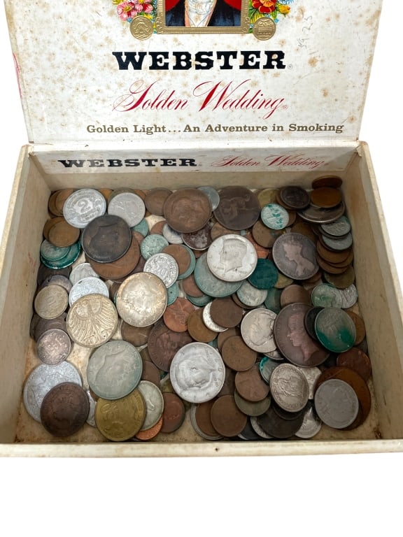 ASSORTED UNITED STATES & FOREIGN CURRENCY COINS (1 of 2)