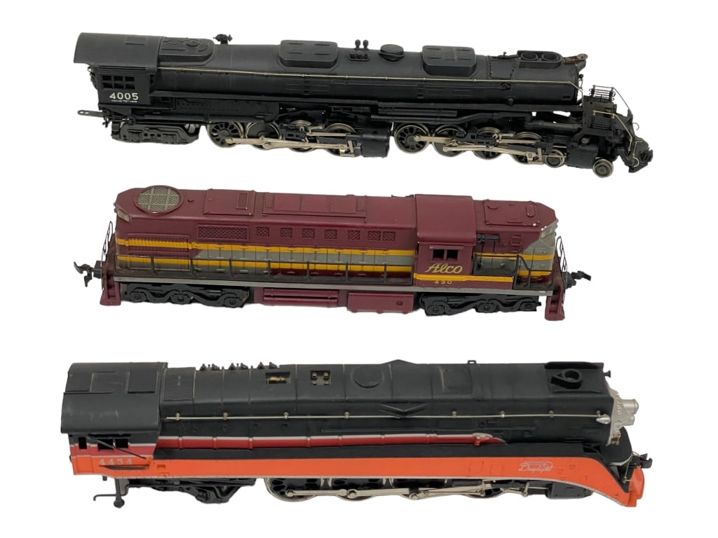 SET OF 3 VINTAGE HO SCALE STEAM LOCOMOTIVE TRAINS (1 of 11)