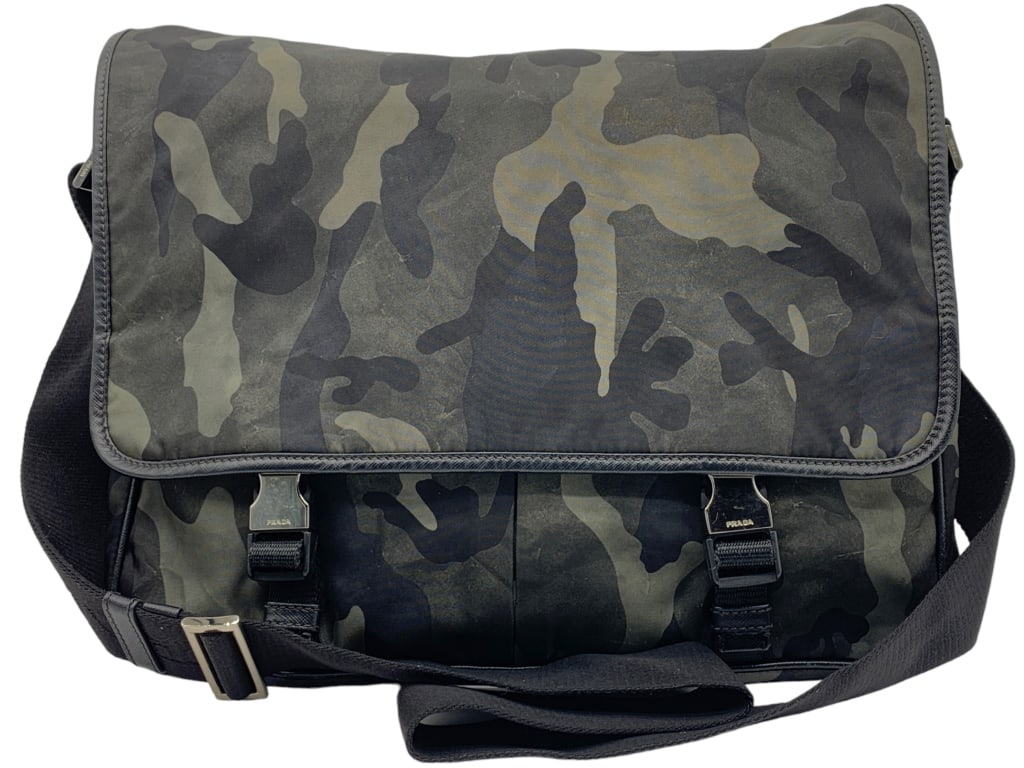 PRADA CAMOUFLAGE MESSENGER SHOULDER BAG (1 of 5)