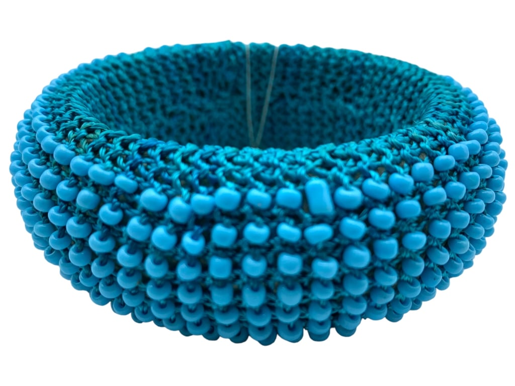 NEW ALEXIA CRAWFORD BLUE BEADED BRACELET: NEW ALEXIA CRAWFORD BANGLE BEADED BRACELETNEW WITH TAGSIZE: 2.5" INNER DIAMETER Bidders may pick up their items from the auction-house or have their items shipped.Appointments are required for local p