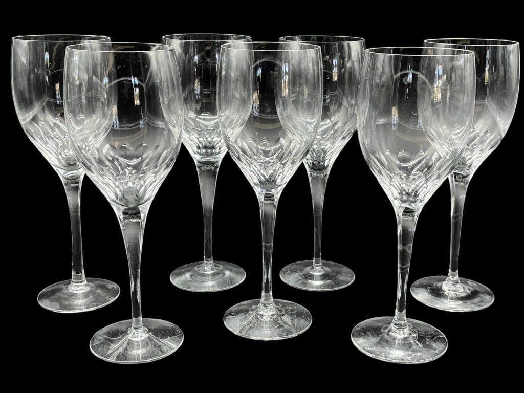 ORREFORS CRYSTAL "PRELUDE" 7" WINE GLASS SET (7): -ORREFORS CRYSTAL "PRELUDE" WINE GLASS SET-SET OF (7) GLASSES -SIZE: 7.25"-VERY GOOD CONDITION -MAKERS MARK ON BOTTOM -JR BTQ WHT CSE 12/18 Bidders may pick up their items from the auction-house or ha