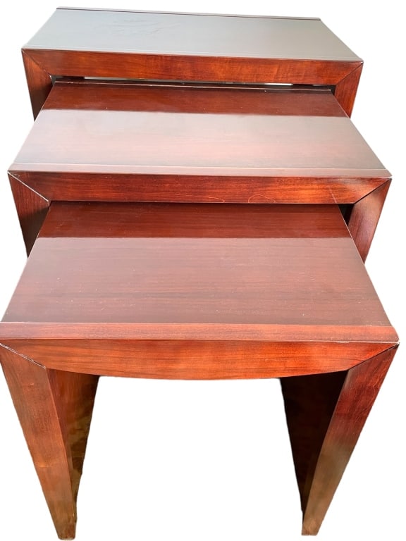 MID CENTURY BROWN SALTMAN STYLE NESTING TABLES 28": SET OF 3 MID CENTURY STYLE WOOD NESTING TABLES -BROWN SALTMAN STYLE-26" X 28" X 16" TO BIGGEST-VERY GOOD PRE OWNED CONDITION-DP12424