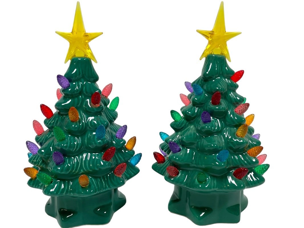 New! Lighted Ceramic Christmas Trees In Box Auction