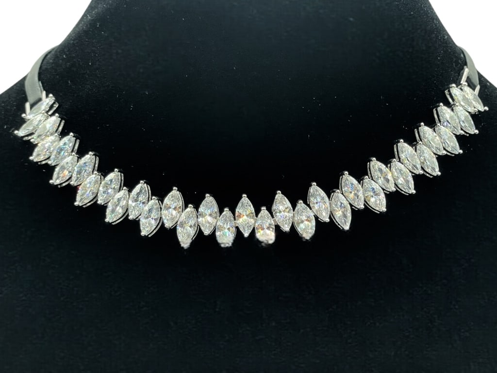 NEW! FALLON 100 GEM STONE WRAP CHOKER: NEW! FALLON 100 GEM STONE WRAP CHOKER-4" DROP -LEATHER BAND-PAM BEACH MSRP $400-NEW WITH TAGS-DP121523BOX1 Bidders may pick up their items from the auction-house or have their items shipped. Appointme