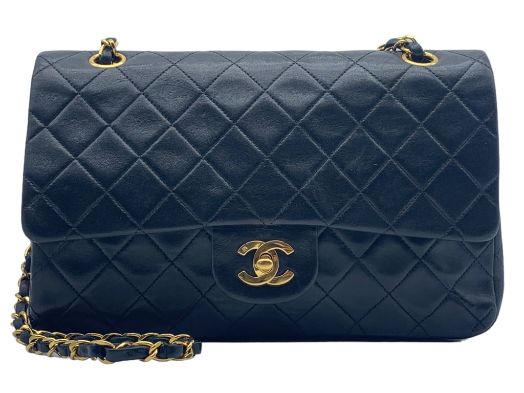 CHANEL CLASSIC QUILTED  DOUBLE FLAP 26 SHOULDER BA (1 of 6)