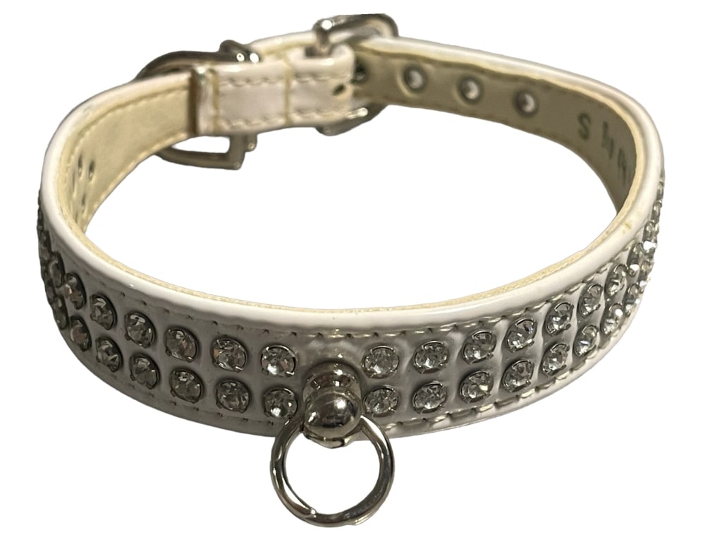 FAB DOG RHINESTONE WHITE  DOG COLLAR NWT $48 (1 of 2)