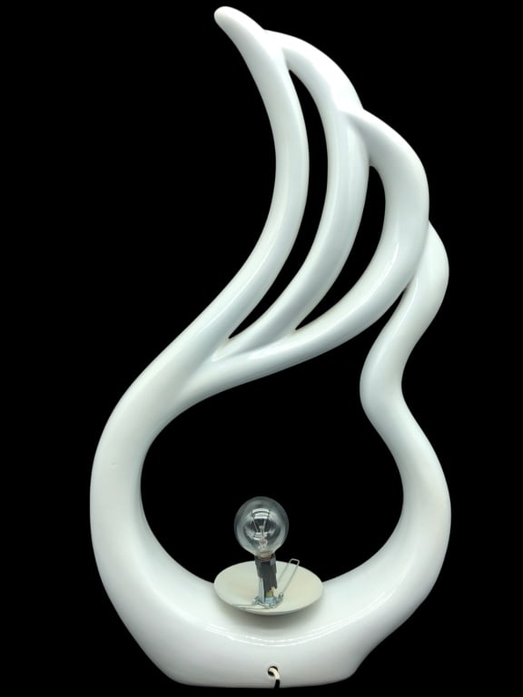 POST MODERN WHITE WAVE TABLE LAMP 22" (1 of 5)