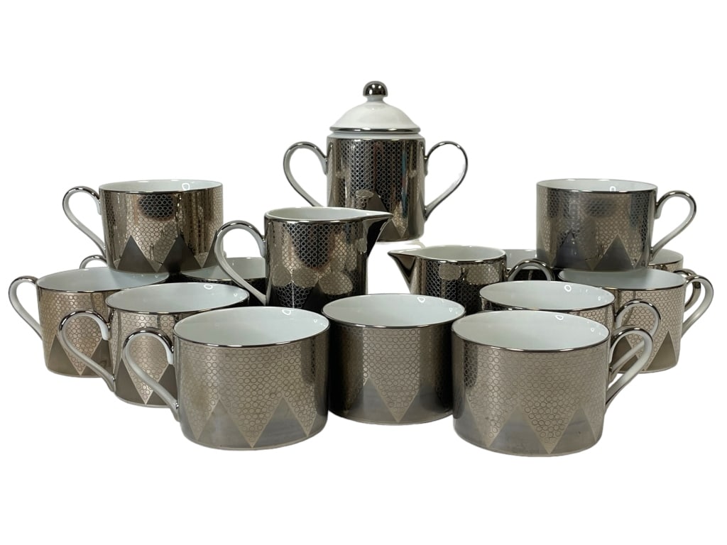 16 PIECE SASAKI STARSTRUCK JAPANESE FINE CHINA SET (1 of 8)