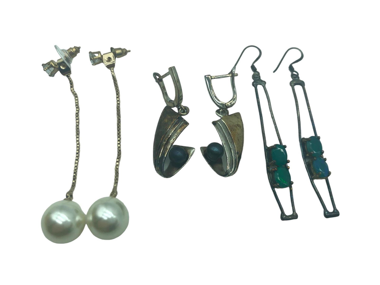 3 PAIRS OF VINTAGE PIERCED EARRINGS (1 of 2)