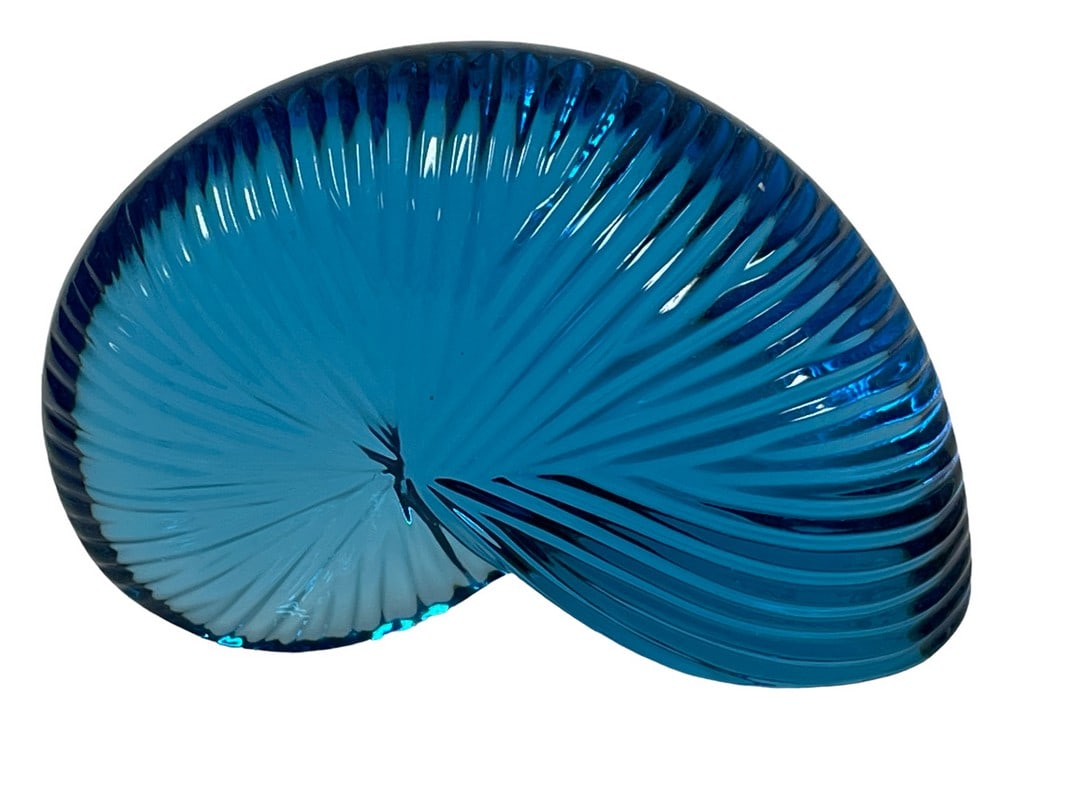 BACCARAT NEMO COBALT BLUE CRYSTAL SHELL 2" (1 of 6)