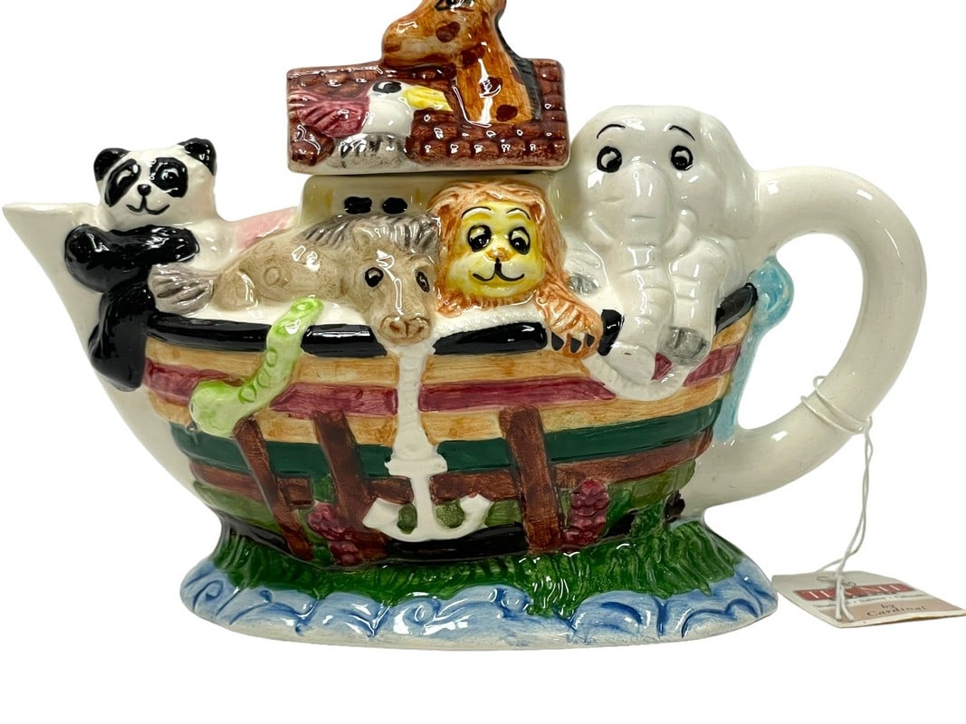 CARDINAL NOAH'S ARK TEA-NEE TEAPOT 5" (1 of 6)