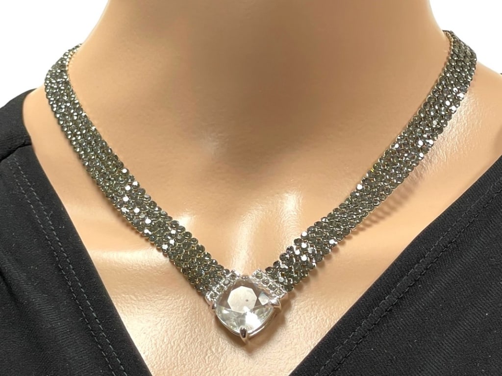 VINTAGE SWAROVSKI CRYSTAL STATEMENT NECKLACE (1 of 7)