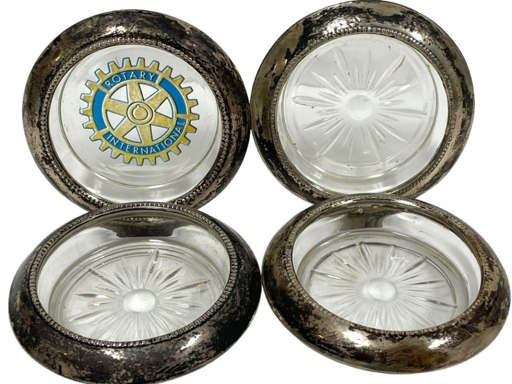 VINTAGE STERLING SILVER RIMMED CRYSTAL ASHTRAYS (1 of 5)