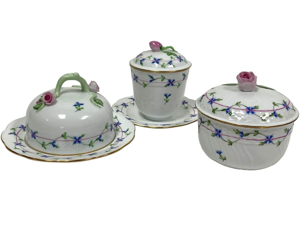 3 PIECE HEREND HUNGARY BLUE GARLAND LIDDED JAR SET (1 of 12)