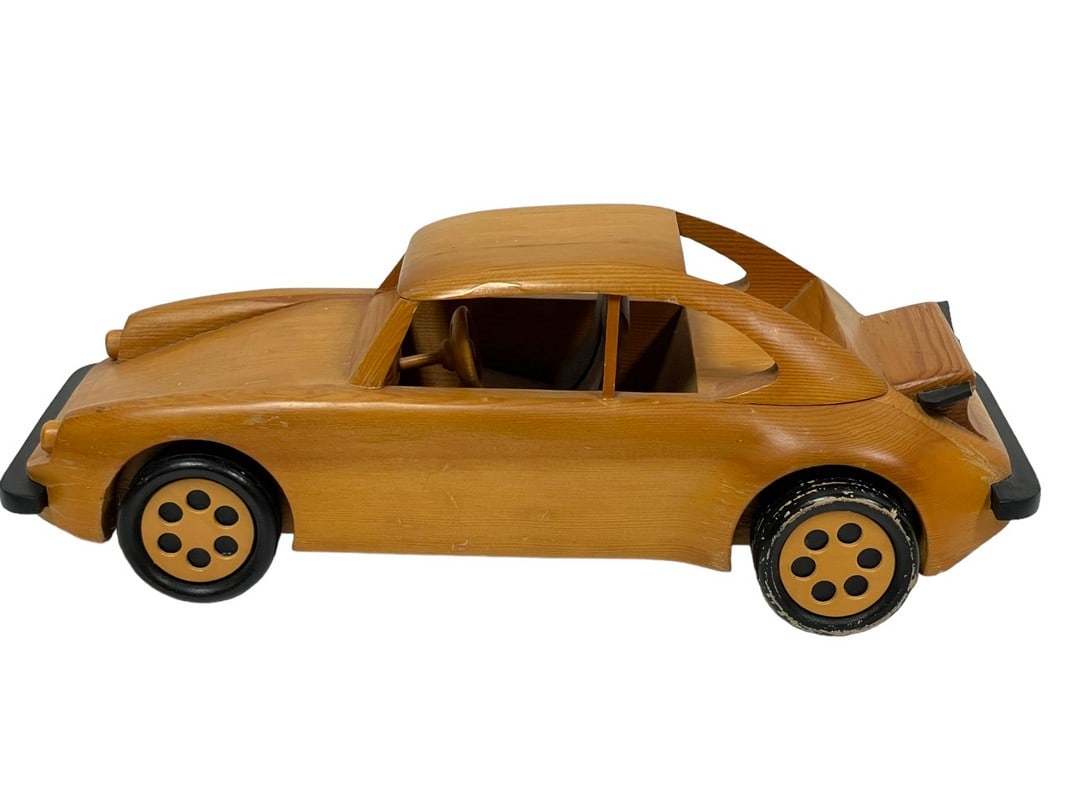 VINTAGE WOOD CARVED PORSCHE 911: VINTAGE WOOD CARVED PORSCHE 911 COLLECTIBLE MODEL CAR-5" X 15" X 5"-PRE OWNED CONDITION , MISSING FIN-DP31924 Bidders may pick up their items from the auction-house or have their items shipped. Appoin
